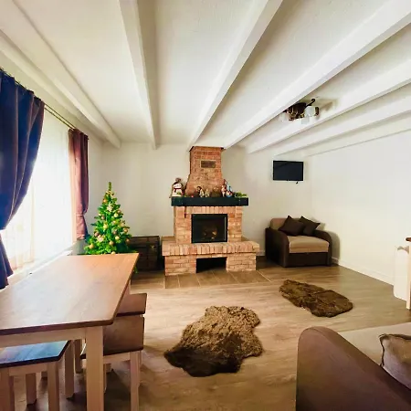 Villa Lileya Polyanitsa Popovichevskaya