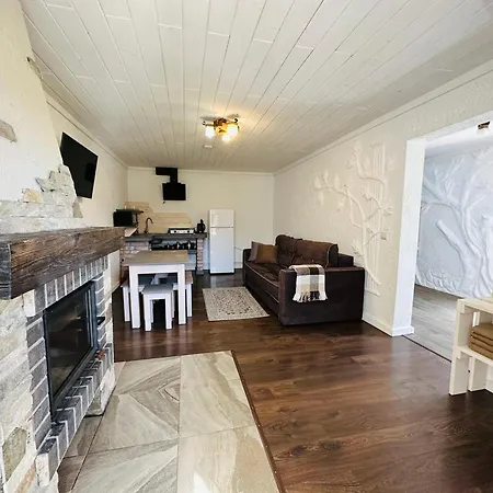 Lileya Villa Polyanitsa Popovichevskaya